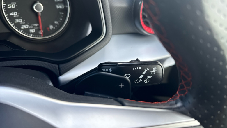 SEAT Arona 1.0 TSI 110 FR Edition 5dr DSG Petrol Hatchback